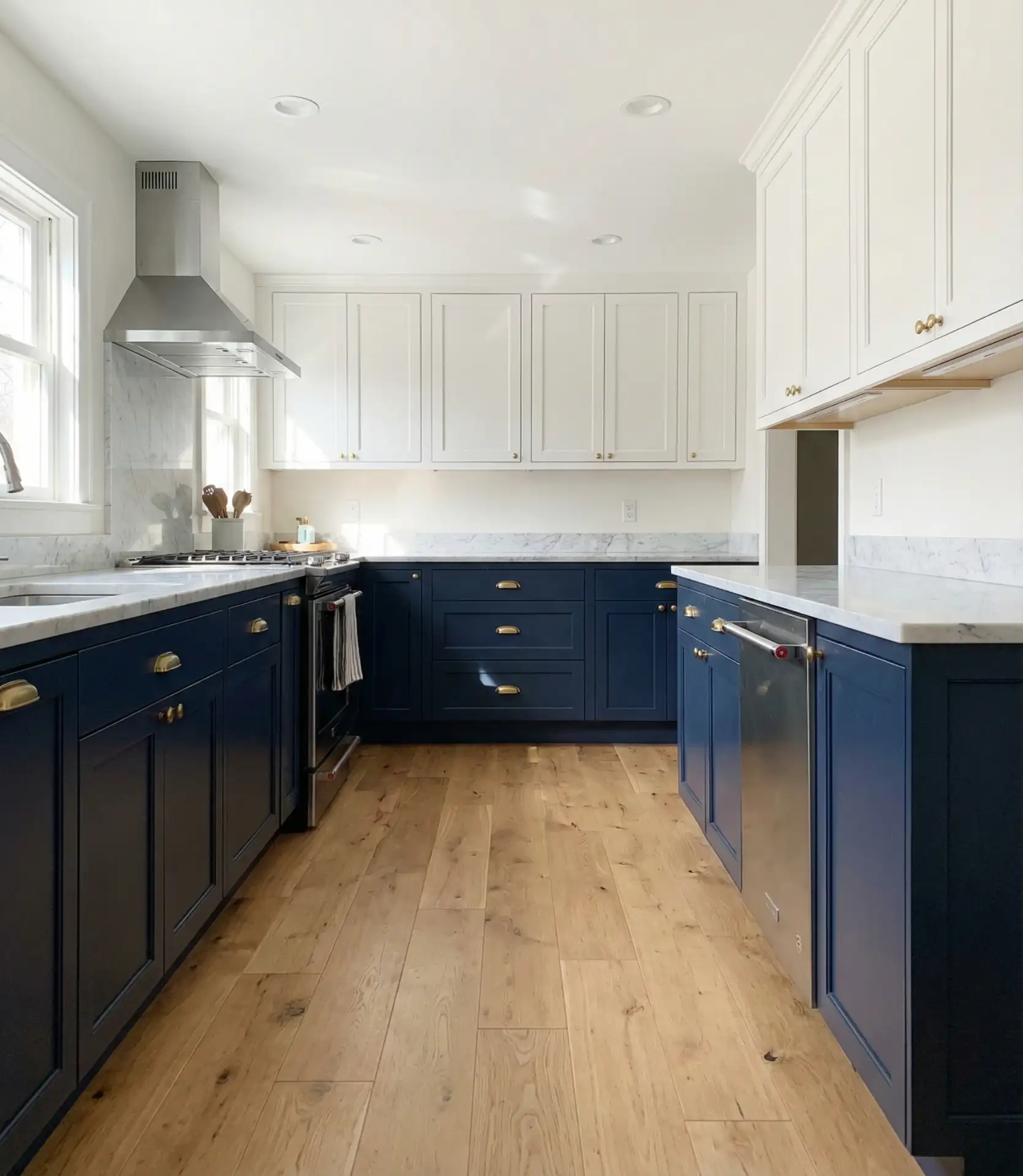 Two-Tone White and Navy Design 2