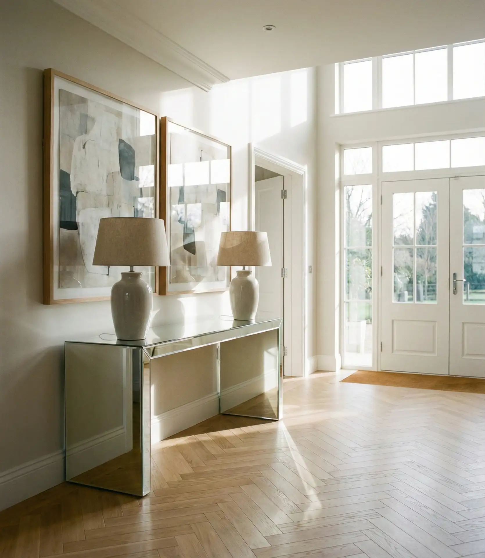 Wide Entryway with Symmetrical Layout 2