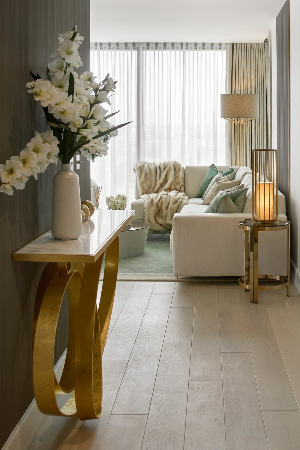 10 Most Viral Hallway Design Trends to Try at Home 2026