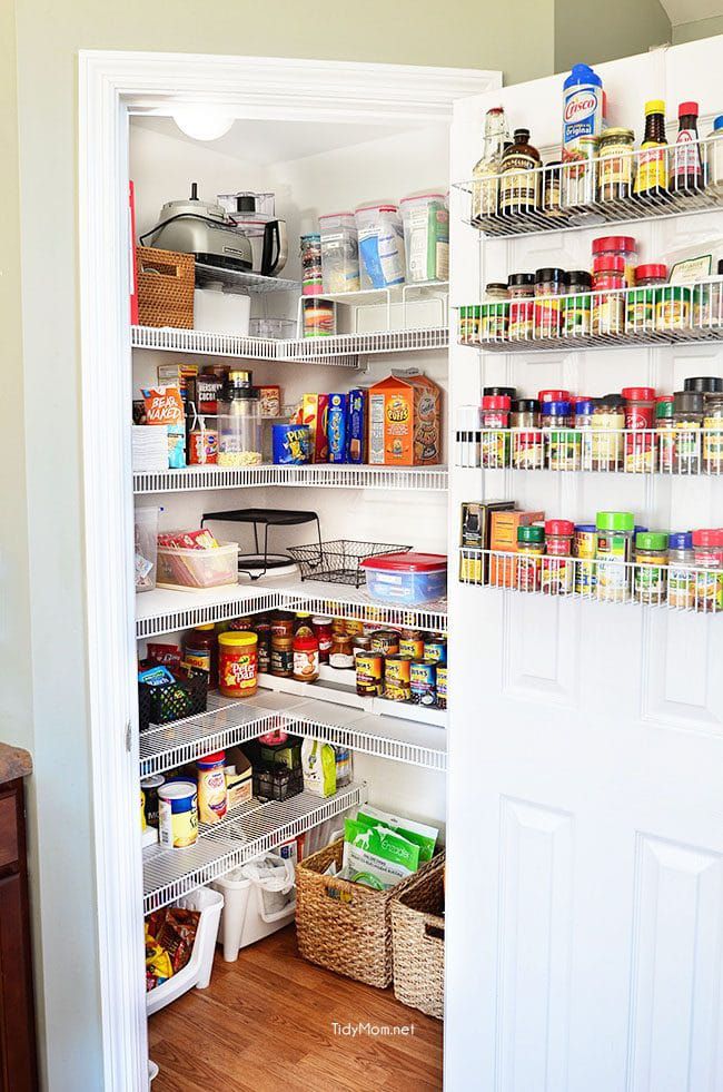 37 Corner Pantry Ideas That Maximize Space and Style
