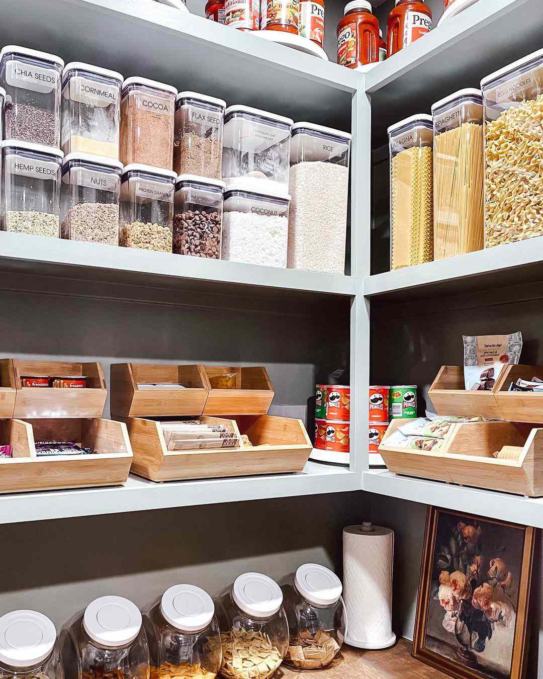 37 Corner Pantry Ideas That Maximize Space and Style