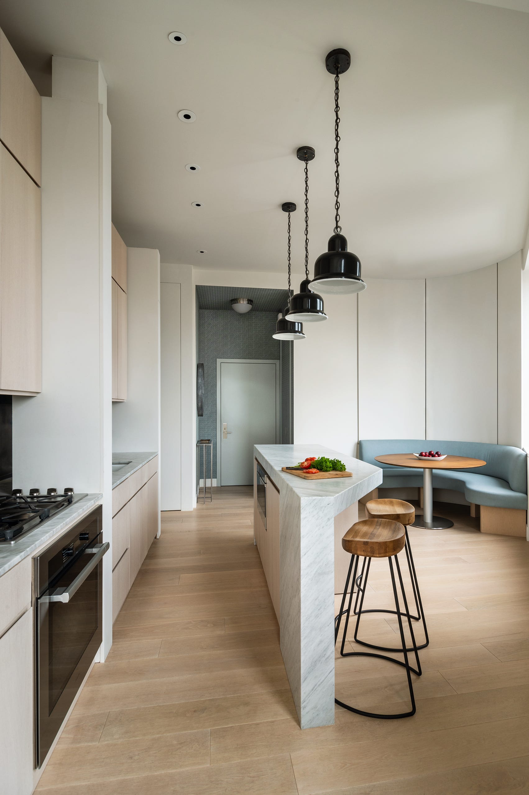 62 Best Small Kitchen Ideas to Maximize Your Space