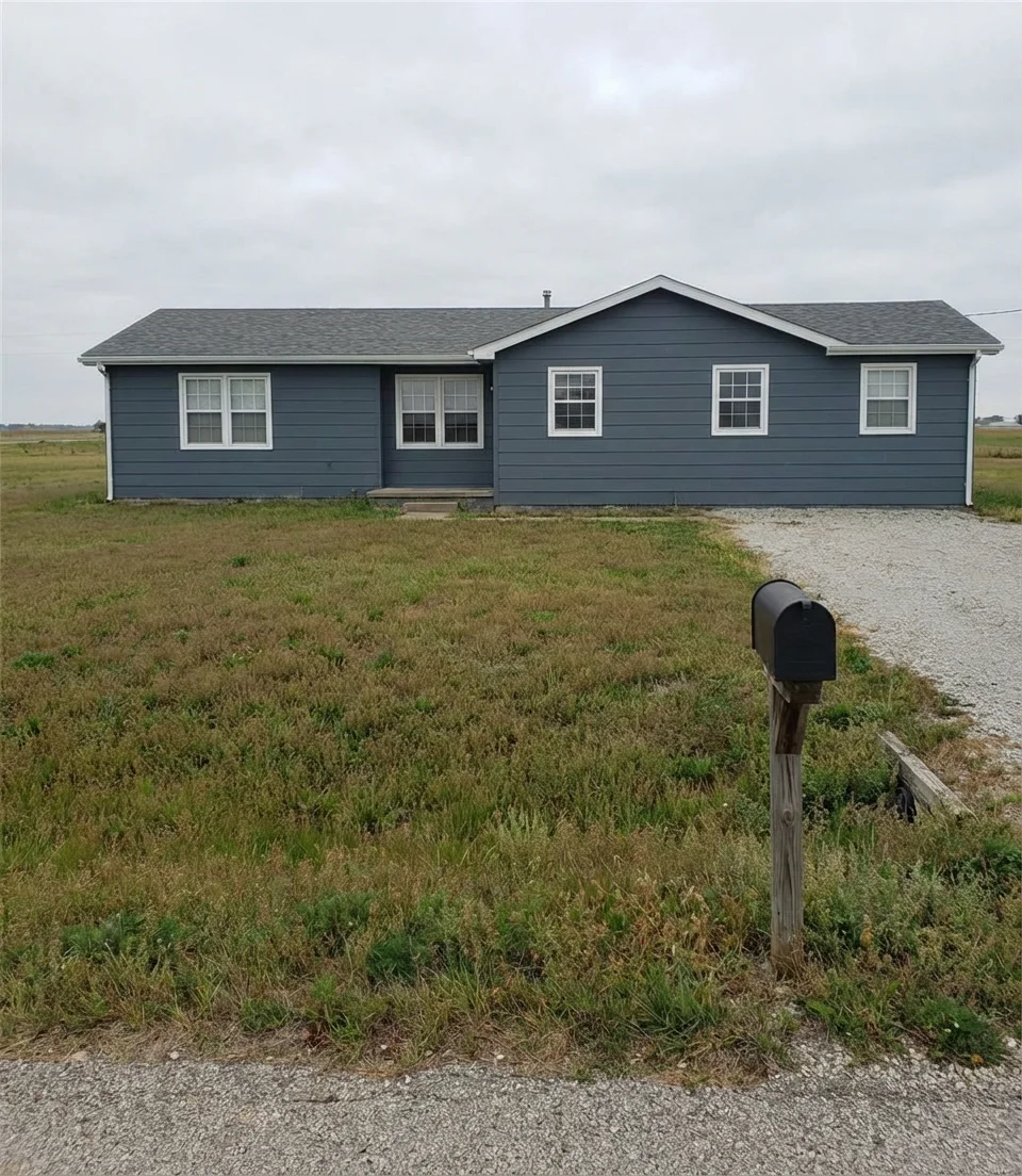 Dark Slate Blue on a Ranch-Style House 1