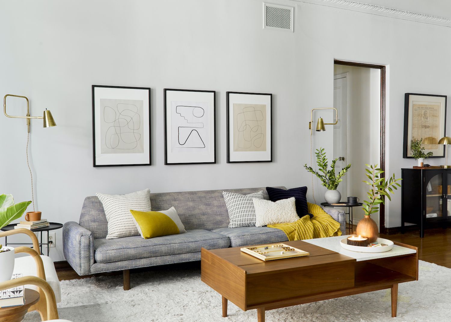 A Newbie's Guide to Mid-Century Modern in Your Home