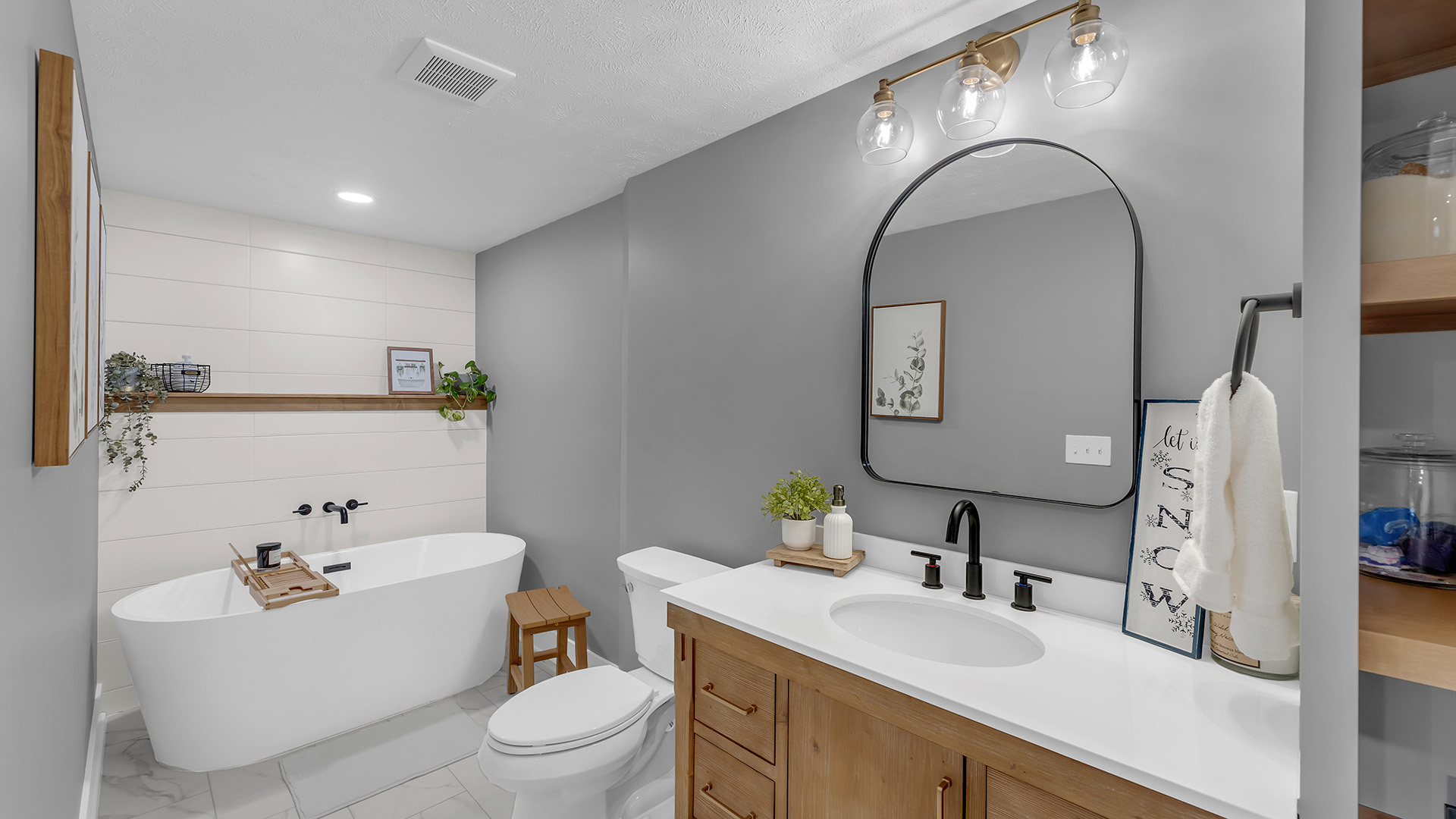 Design Elements That Enhance a Basement Bathroom | West MI