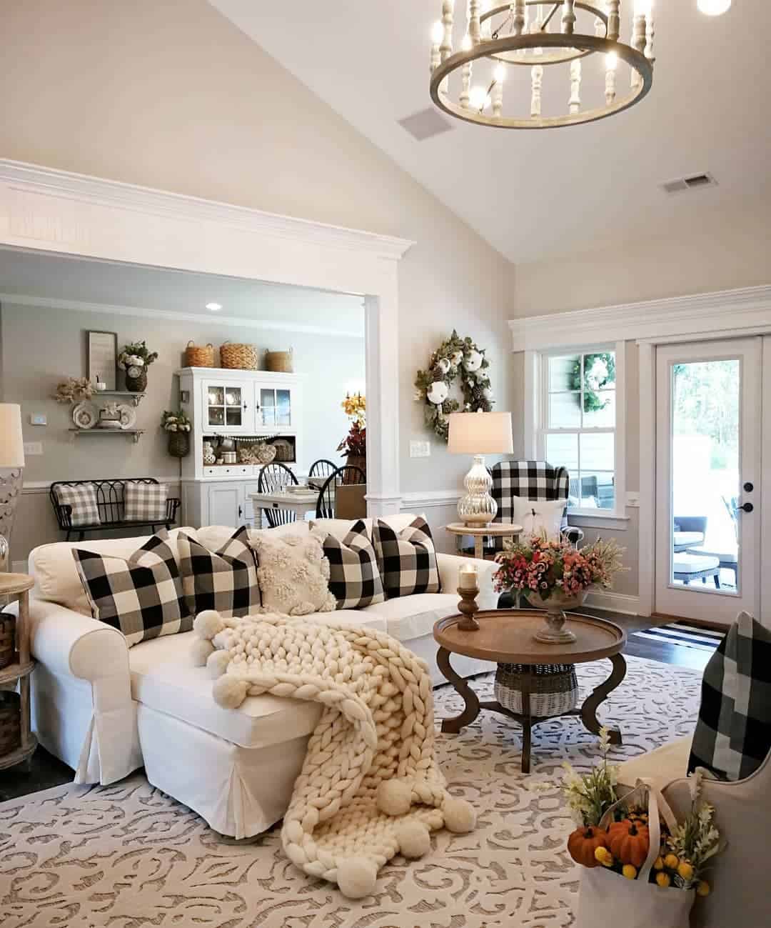 Farmhouse Living Room Ideas for a Cozy and Inviting Atmosphere