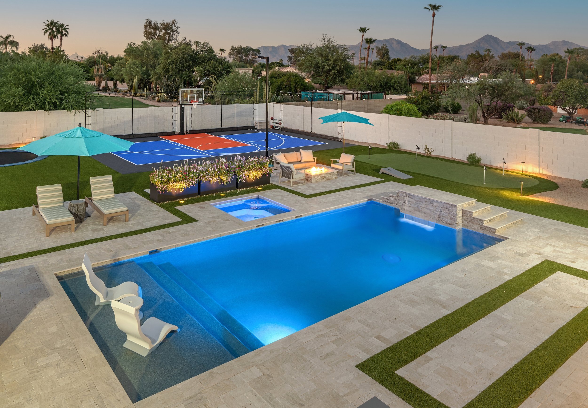 Pool Design Spotlight: Scottsdale Modern Backyard – Presidential Pools & Spas