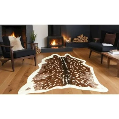 Homeroots 4'x 5' Faux Cowhide Area Rug