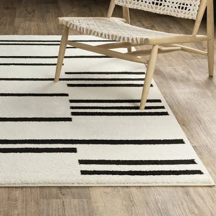 Quinn Staggered Stripes Rectangle Are...