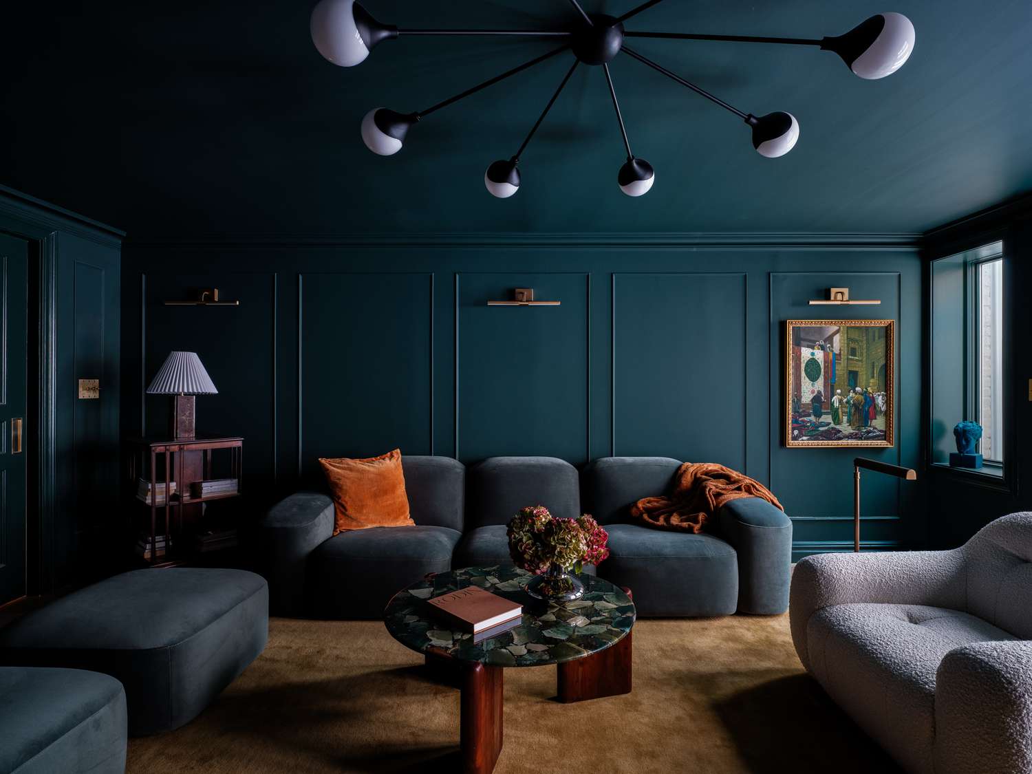12 Wall Colors That Instantly Make Any Room Feel More Peaceful, According to Designers