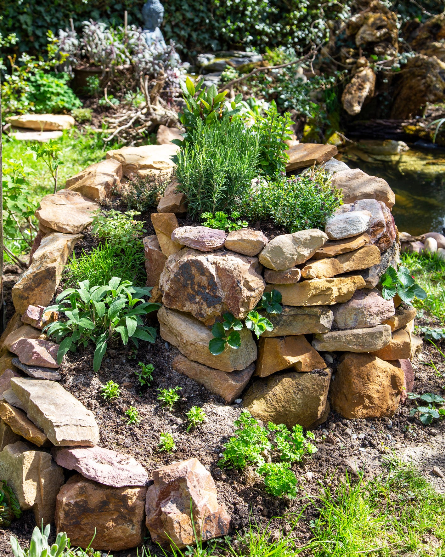 14 Smart Rock Landscaping Ideas To Transform Your Garden