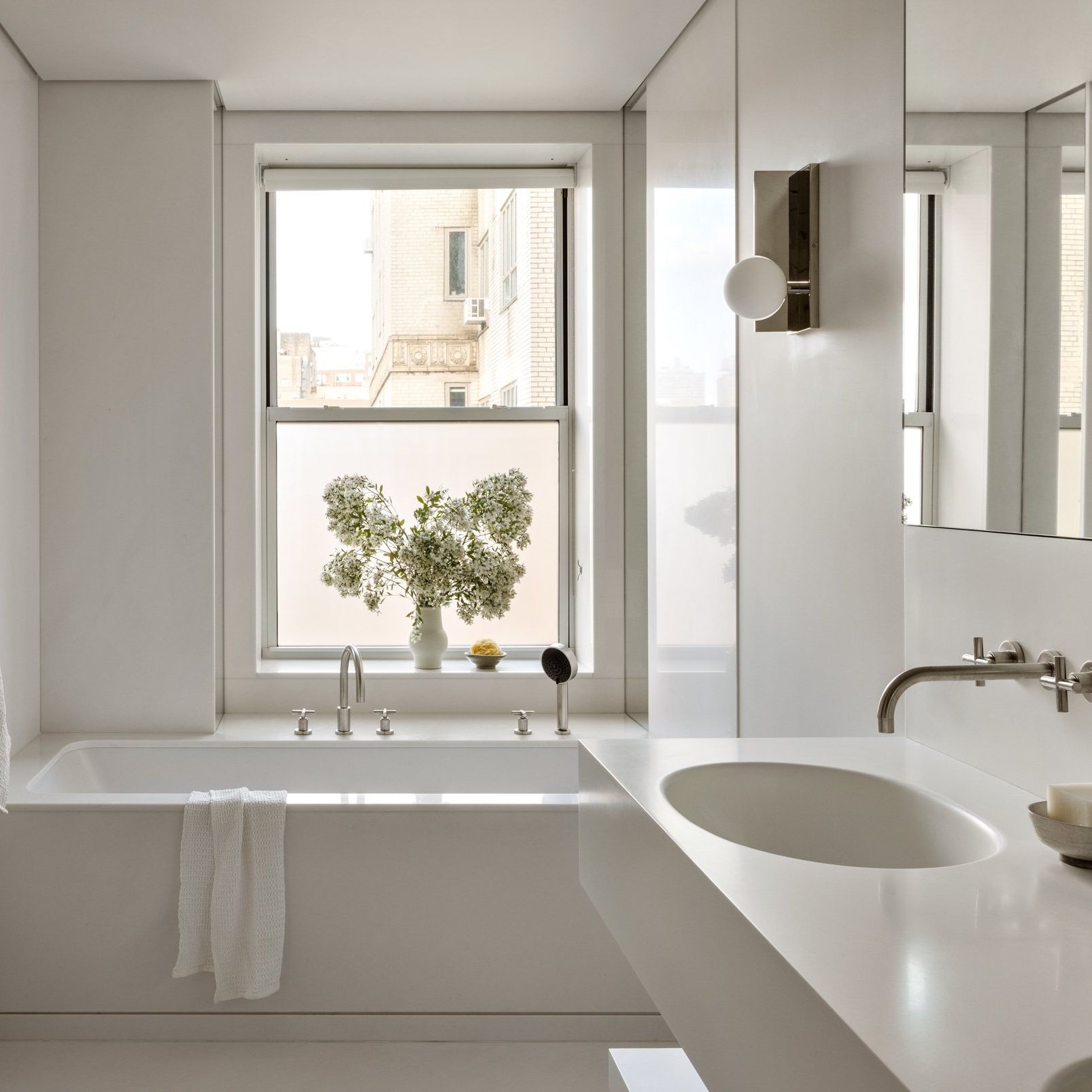 19 Minimalist Bathroom Ideas That Prove That Less Is More | Architectural Digest