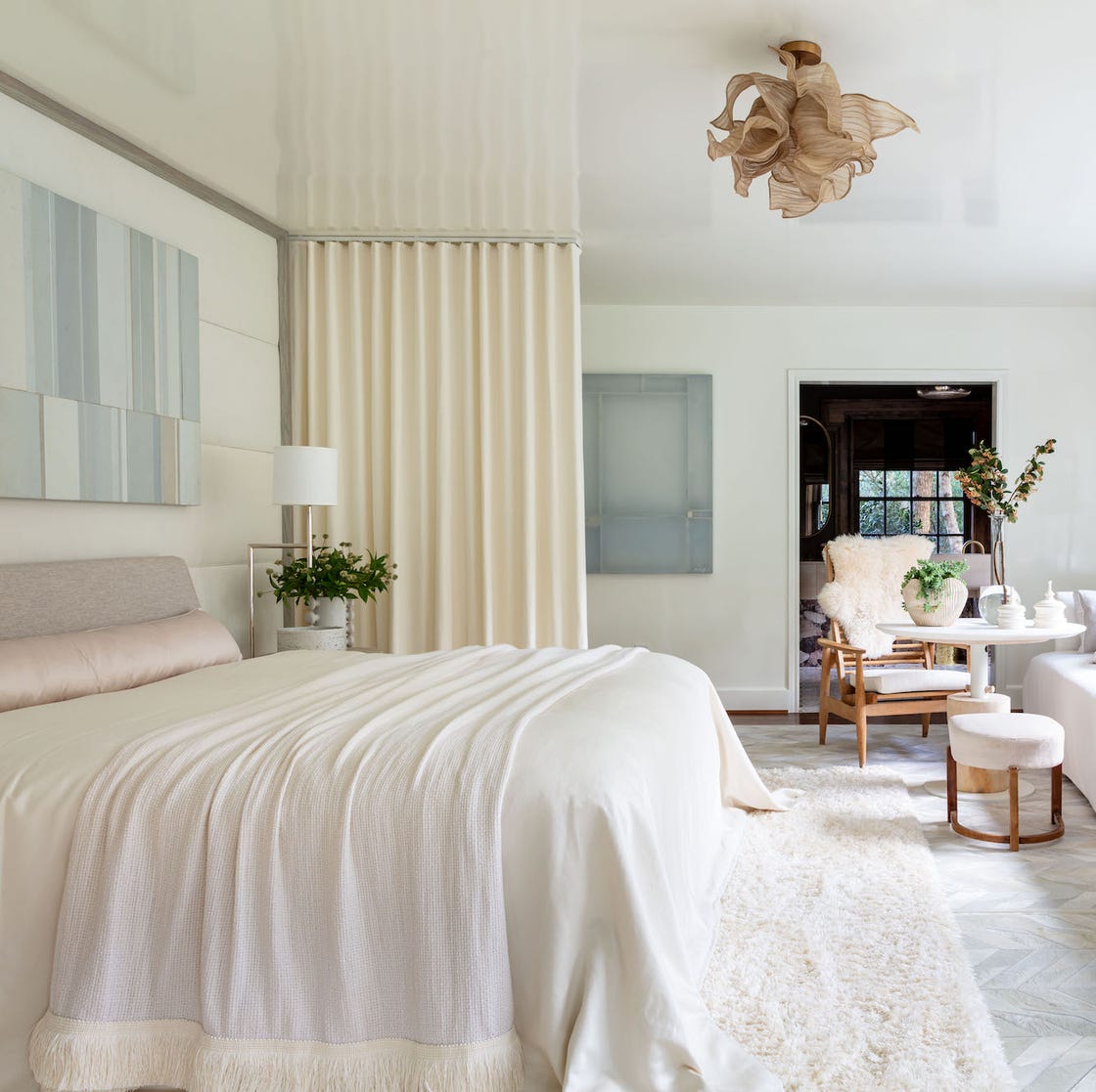 20 Best Cozy Bedroom Ideas 2024 - Relaxing Bedroom Design