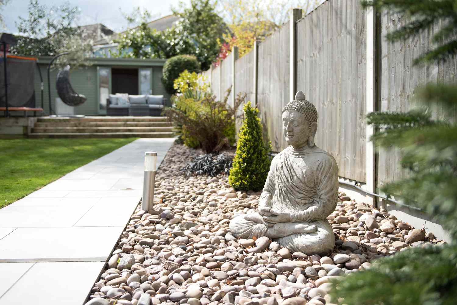 20 Zen Garden Ideas to Help You Unwind