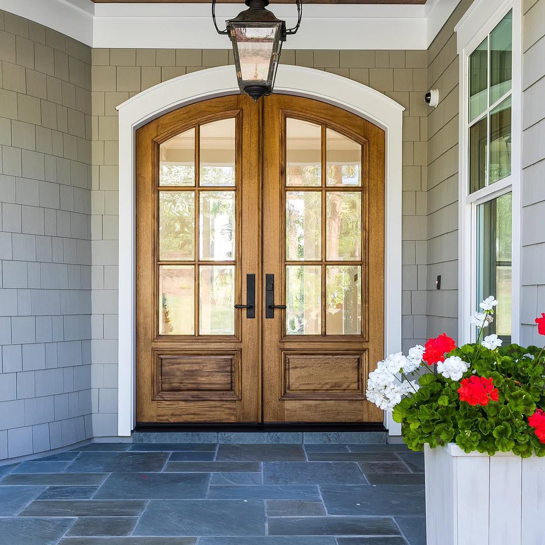 21 Jaw-Dropping Double Door Entryway Ideas That Will Make Neighbors Stare