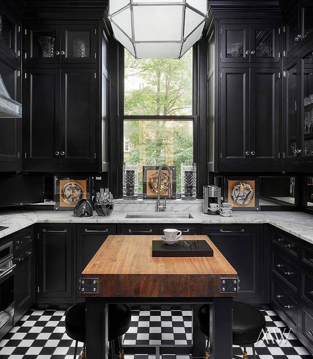 24 Black Kitchen Cabinet Ideas For a Moody Space | Decoist
