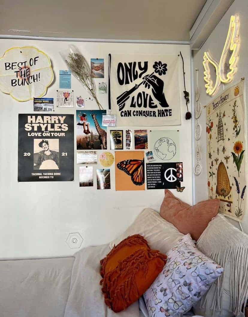 27 Insanely Cute Dorm Room Ideas (All The Inspiration You Need In 2022) - By Sophia Lee