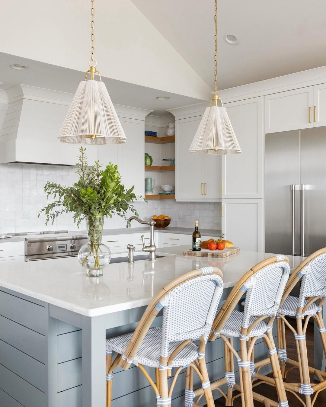 28 Kitchen Lighting Ideas for 2026 Changing The Entire Mood With One Switch