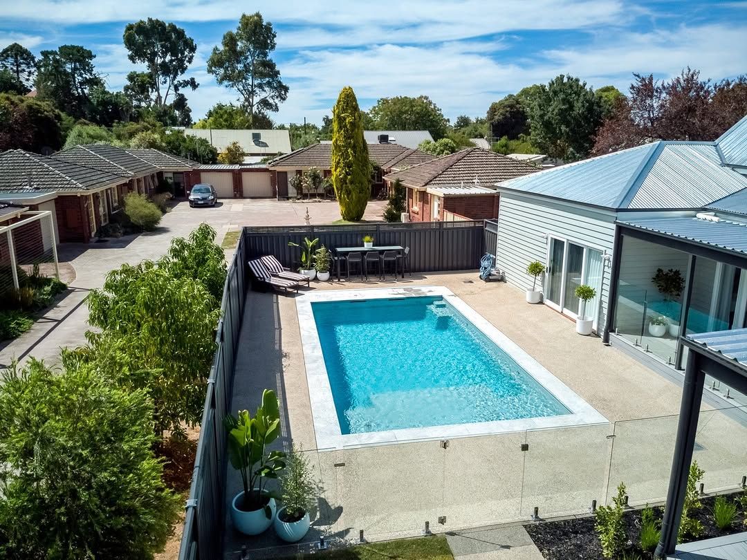 29 Backyard Pool Ideas for 2026 Where Design Replaces Basic Layouts