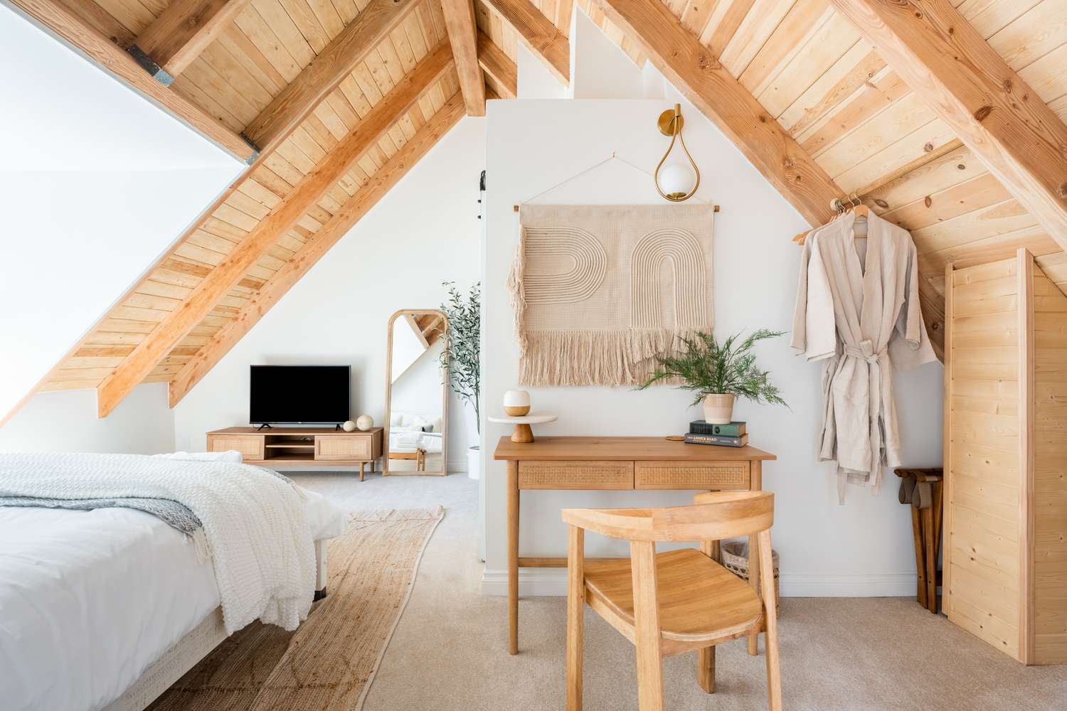 45 Bedroom Office Ideas That'll Help Your Work Life Balance