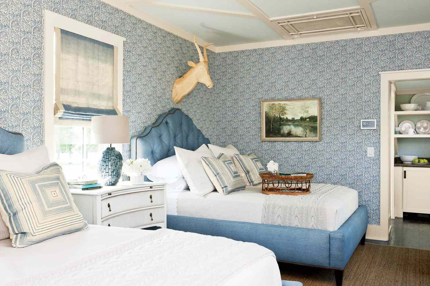 53 Beautiful Blue Bedroom Ideas To Make A Soothing Space