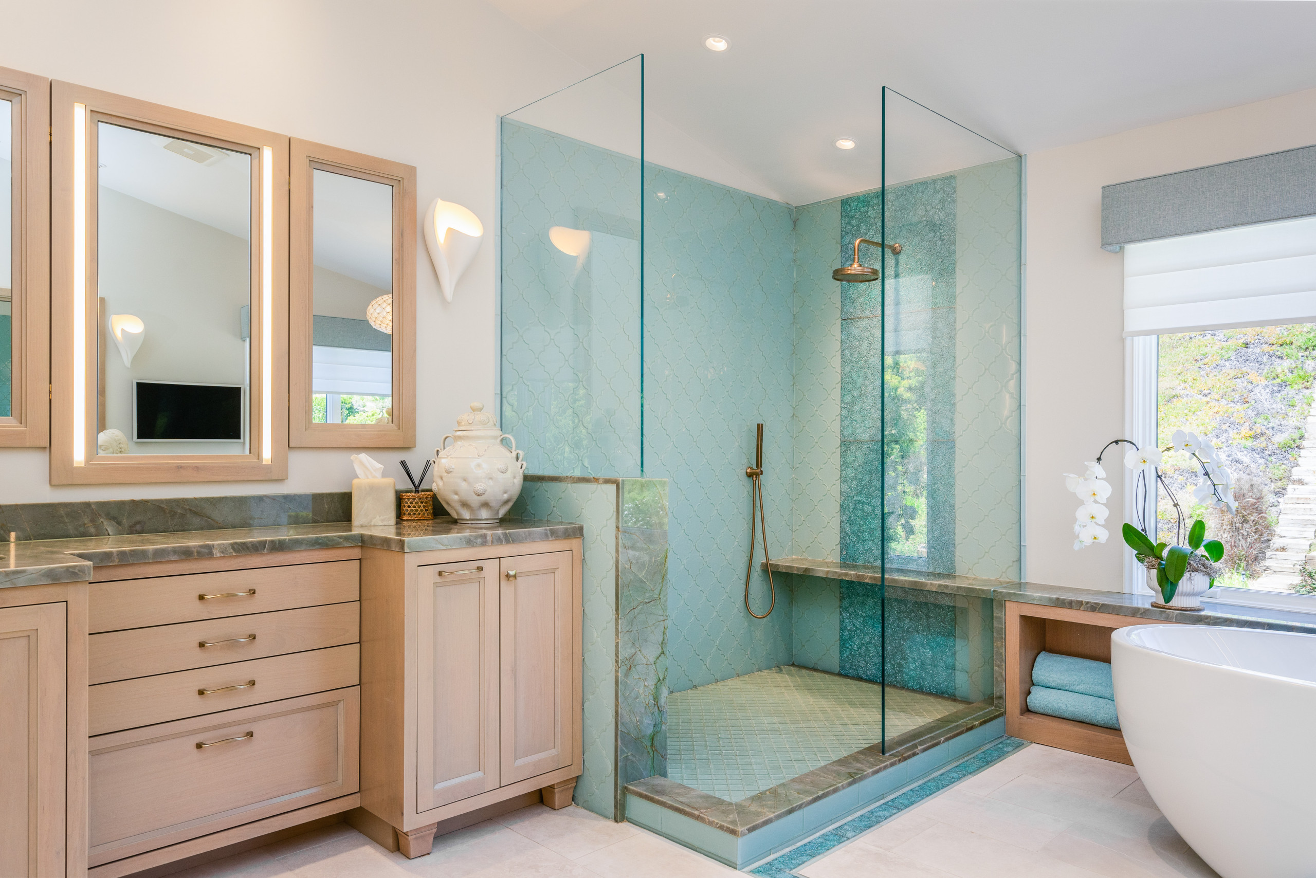 6 Spectacular New Bathrooms With a Low-Curb or Curbless Shower