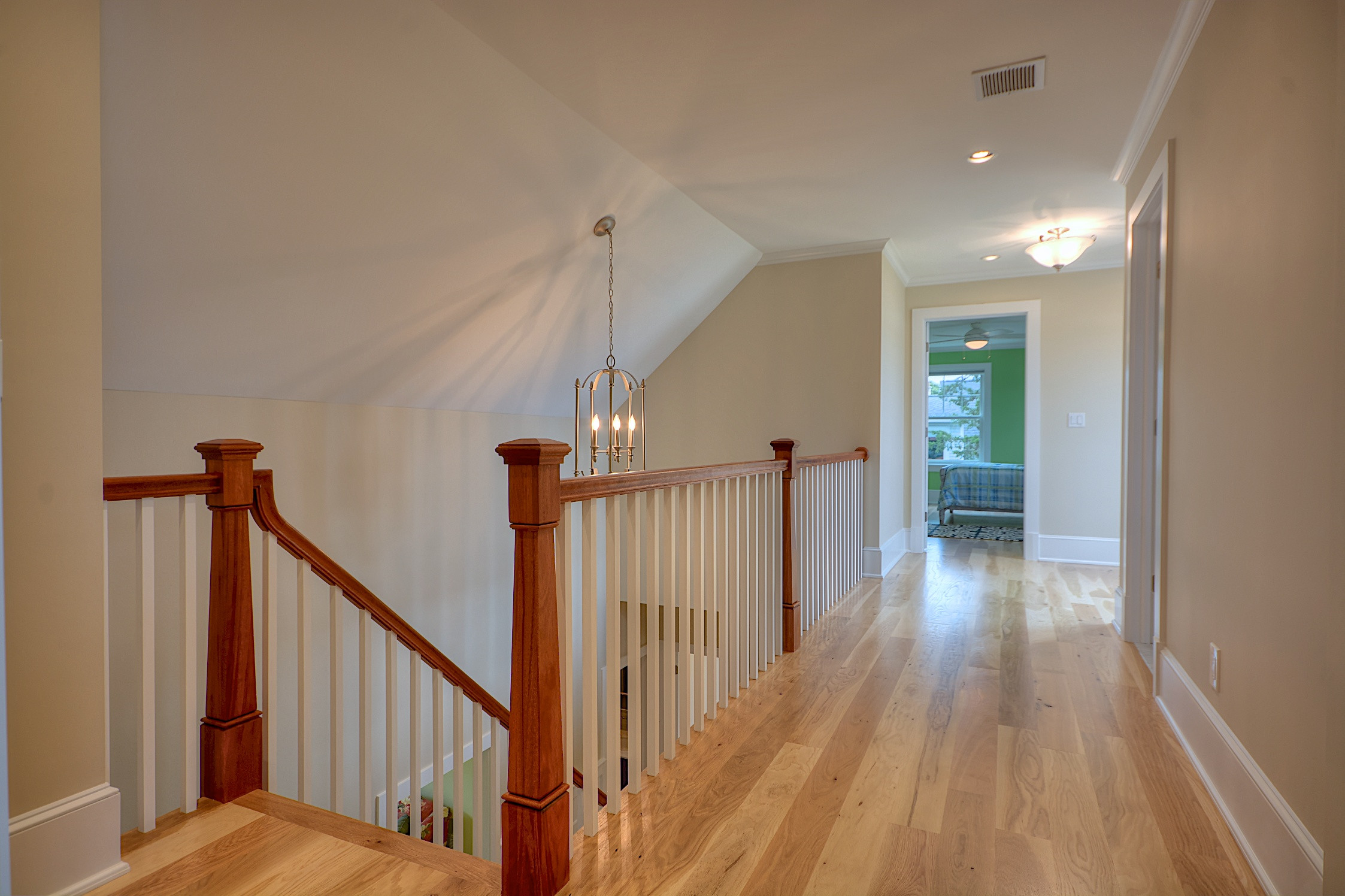 75 Light Wood Floor Hallway Ideas You'll Love - April, 2026 | Houzz