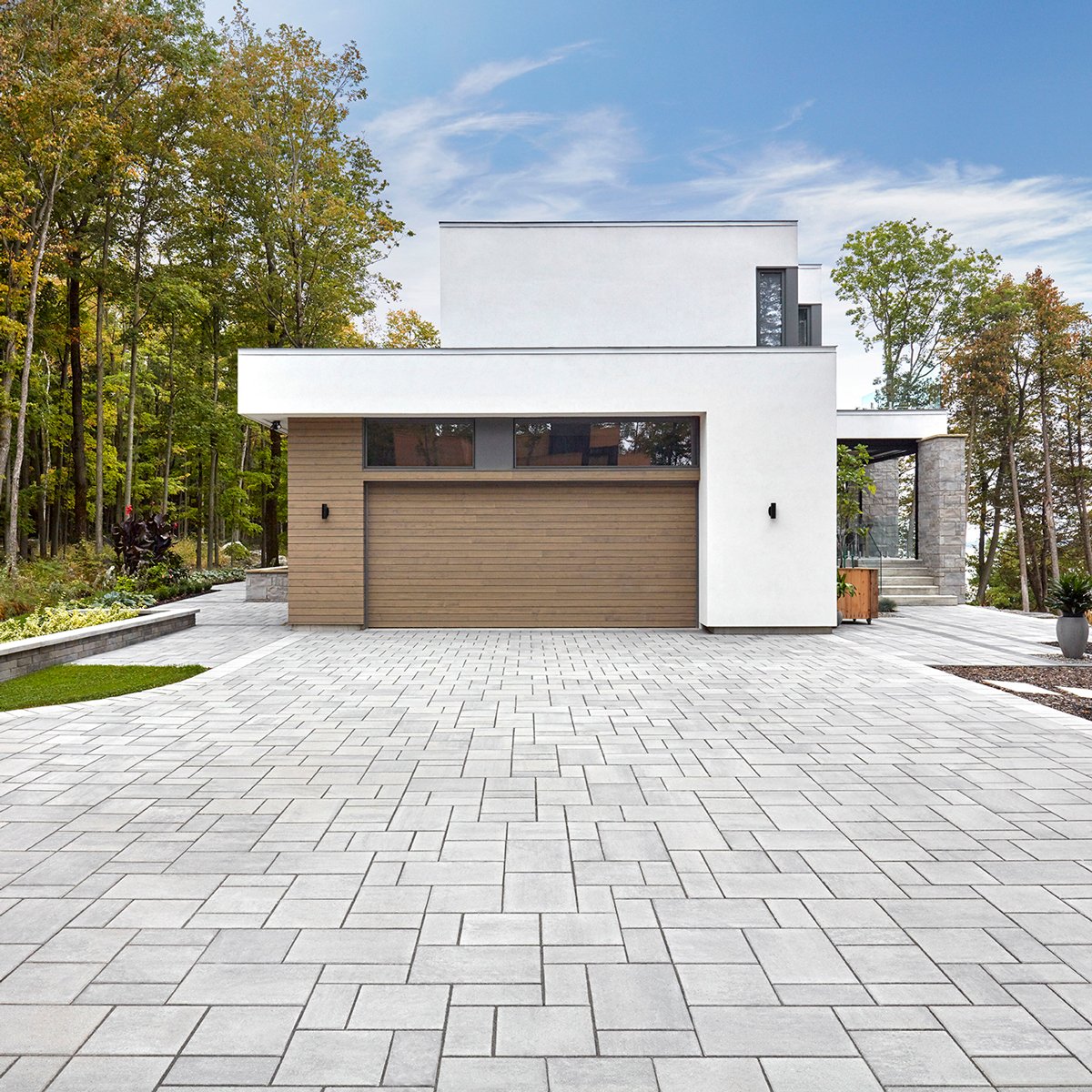 9 Driveway Ideas To Transform Your Entrance in 2026 - Techo-Bloc