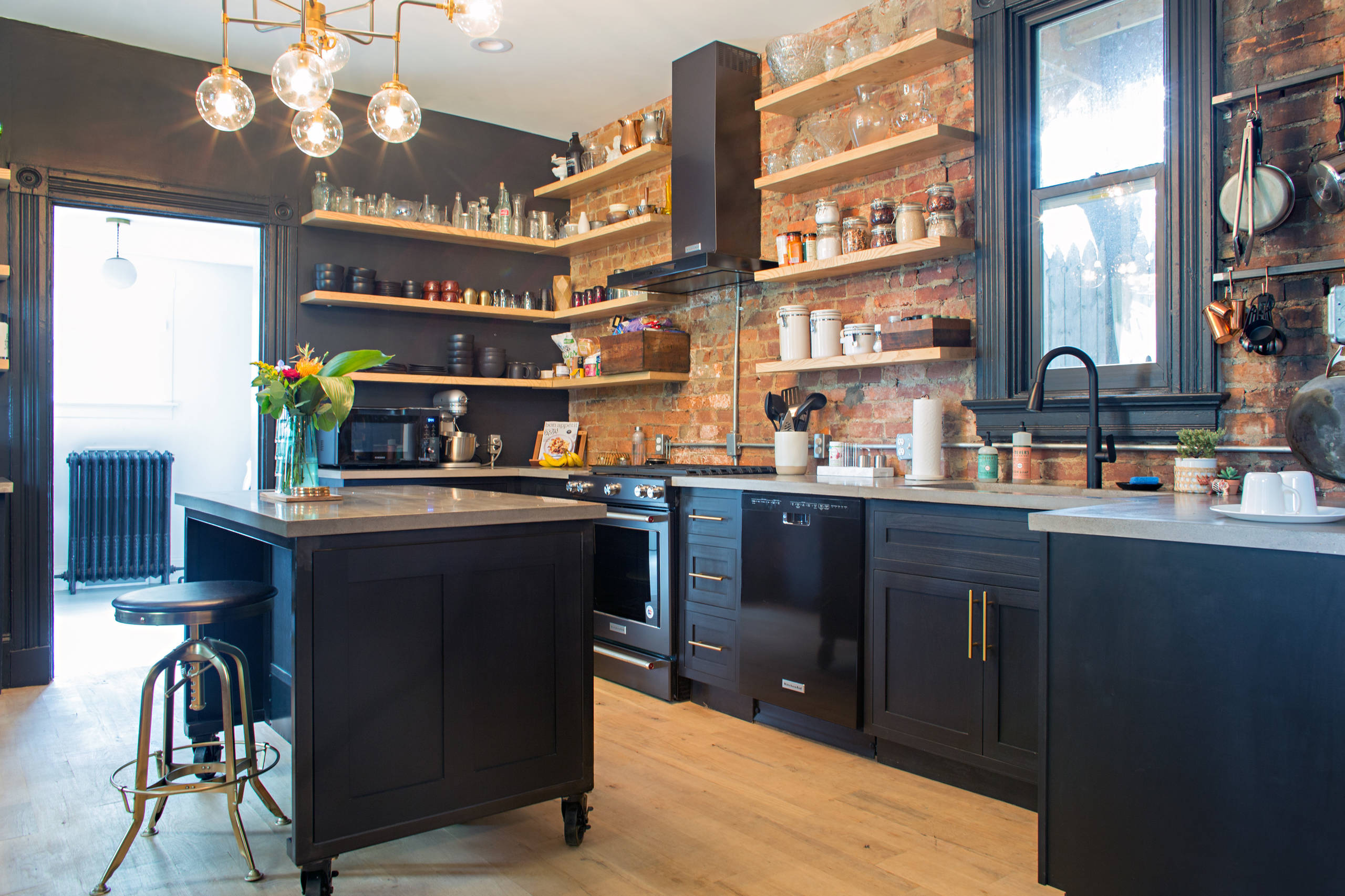 9 Kitchens Where Open Shelving Rules