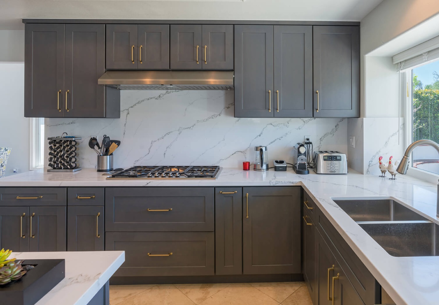 Are Blue-Grey Kitchen Cabinets Correct Choice For Modern Design?