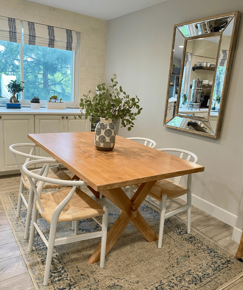 Beautiful Modern Coastal Dining Room for Small Space