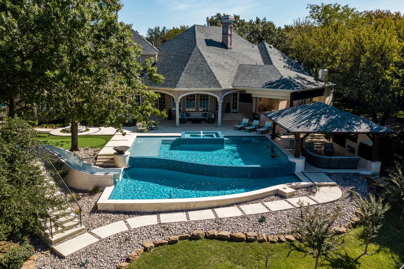 Best Pool & Outdoor Kitchen Designs in Dallas-Fort Worth (2026)