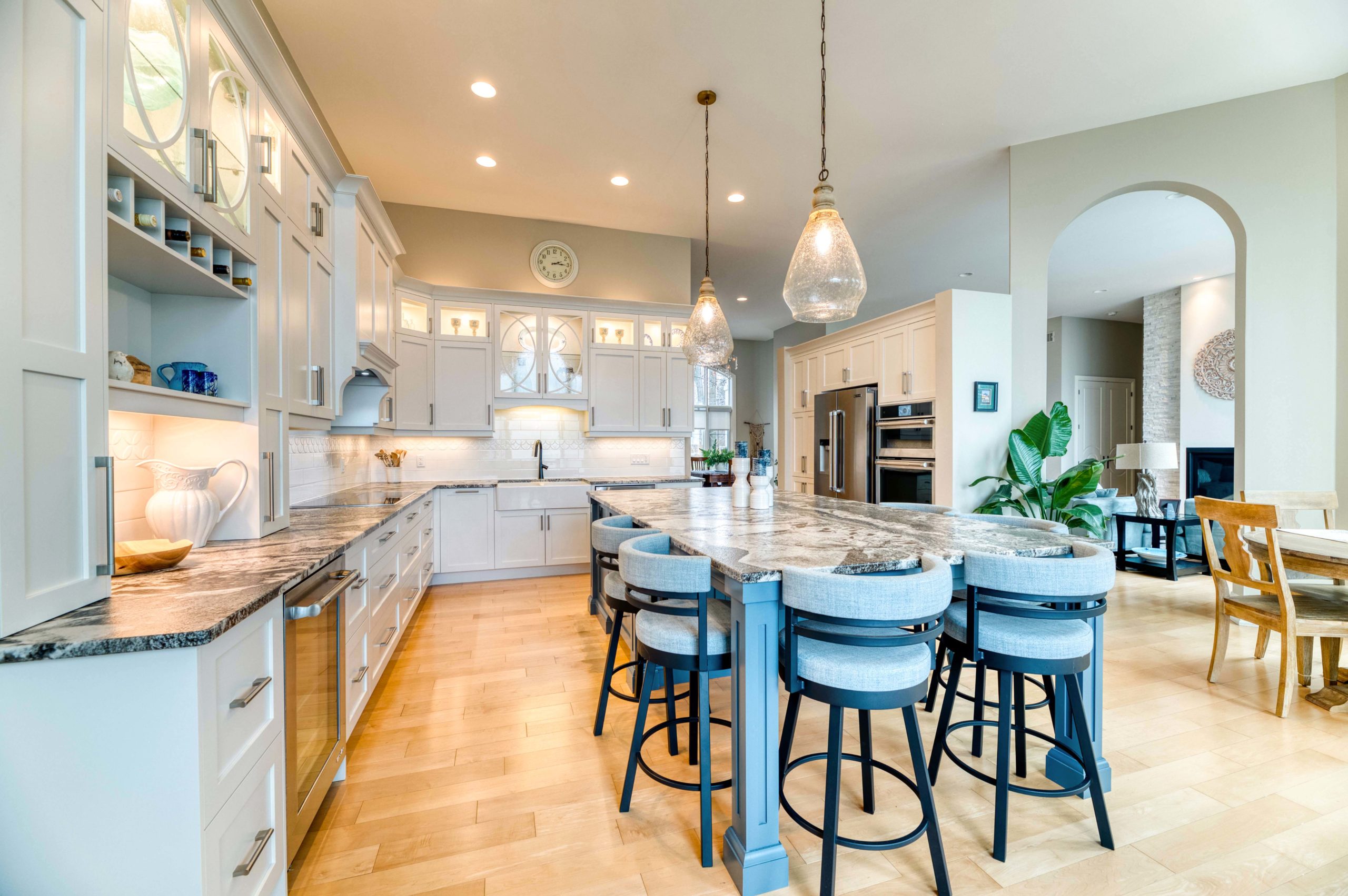 Combining kitchen and dining spaces – McKerlie Kitchen & Bath