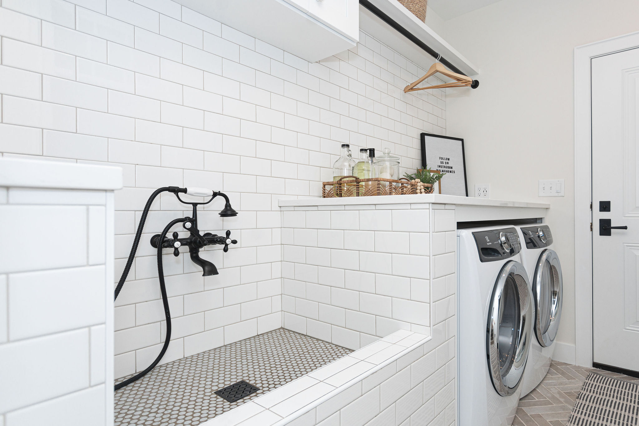 Designing the Perfect Dog Wash Station: What You Need to Know | Alma Homes