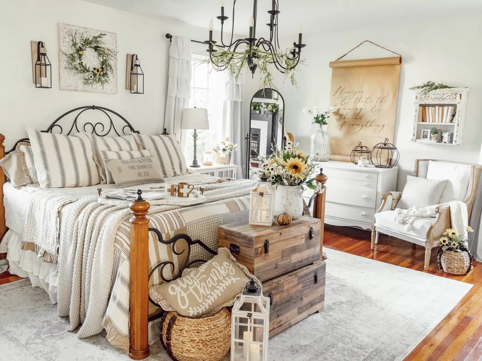 Embracing Nostalgia: The Allure of Vintage Farmhouse Bedroom Decor - A House in the Hills