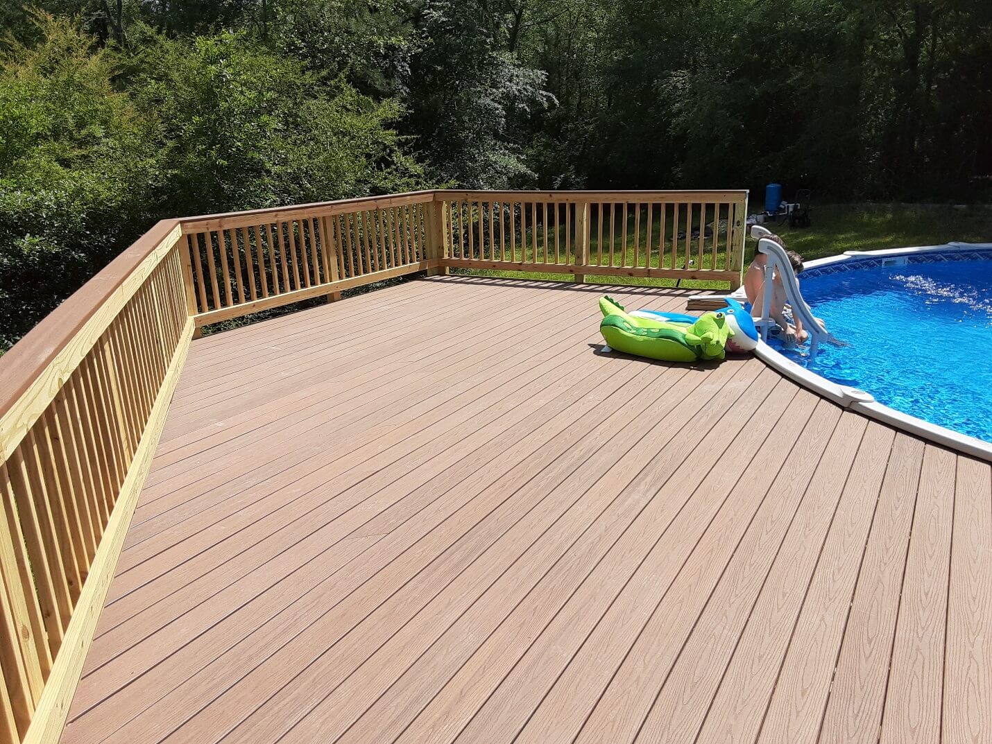 FUNctional Above Ground Pool Deck in Macon GA | Archadeck of Central Georgia