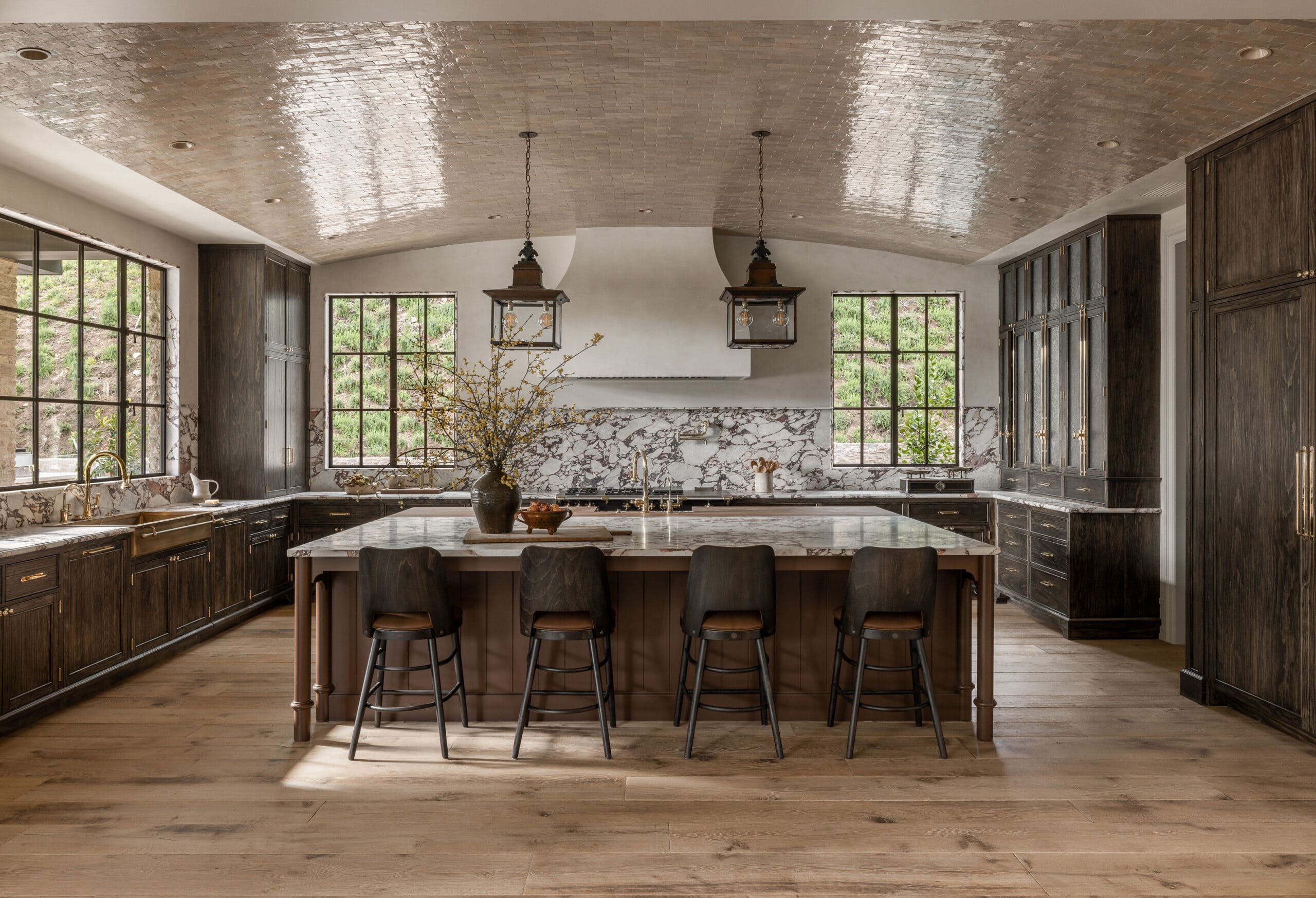 Hardwood Flooring Trends: A Look at 2025 and 2026