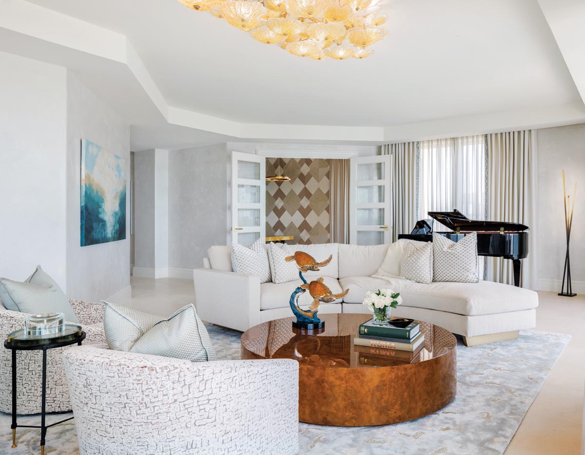 Heavenly Elegance in Park Shore Beach Home - Florida Design