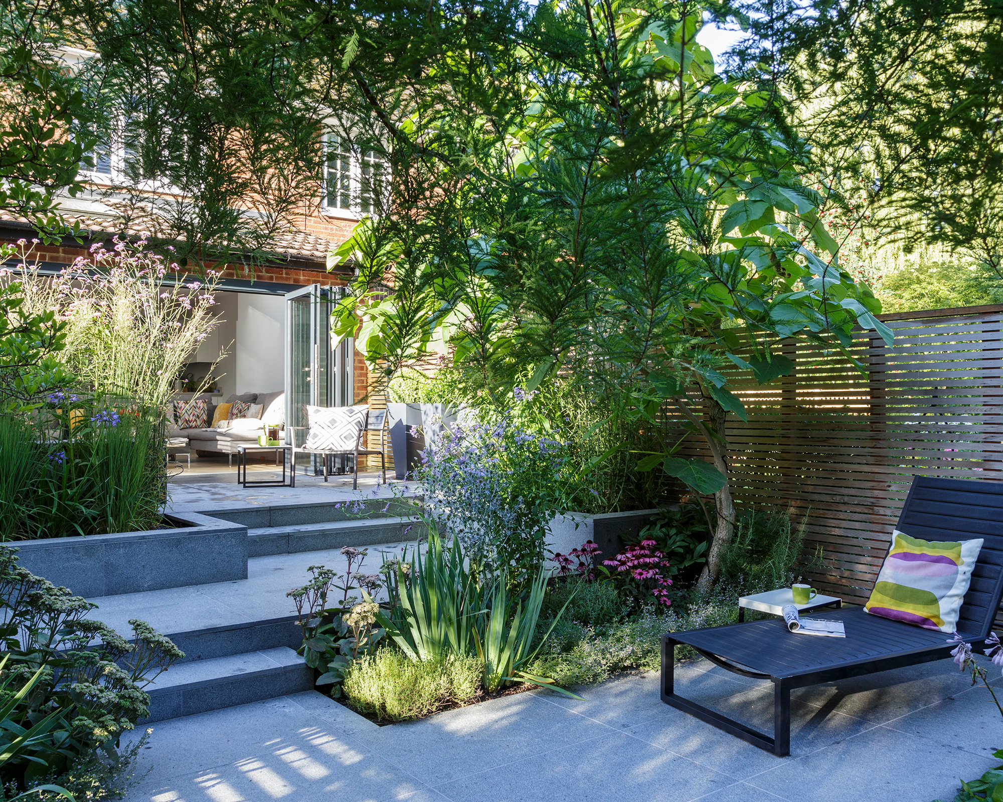 How to plan a small garden: Make the most of a tiny outdoor space | Homes and Gardens