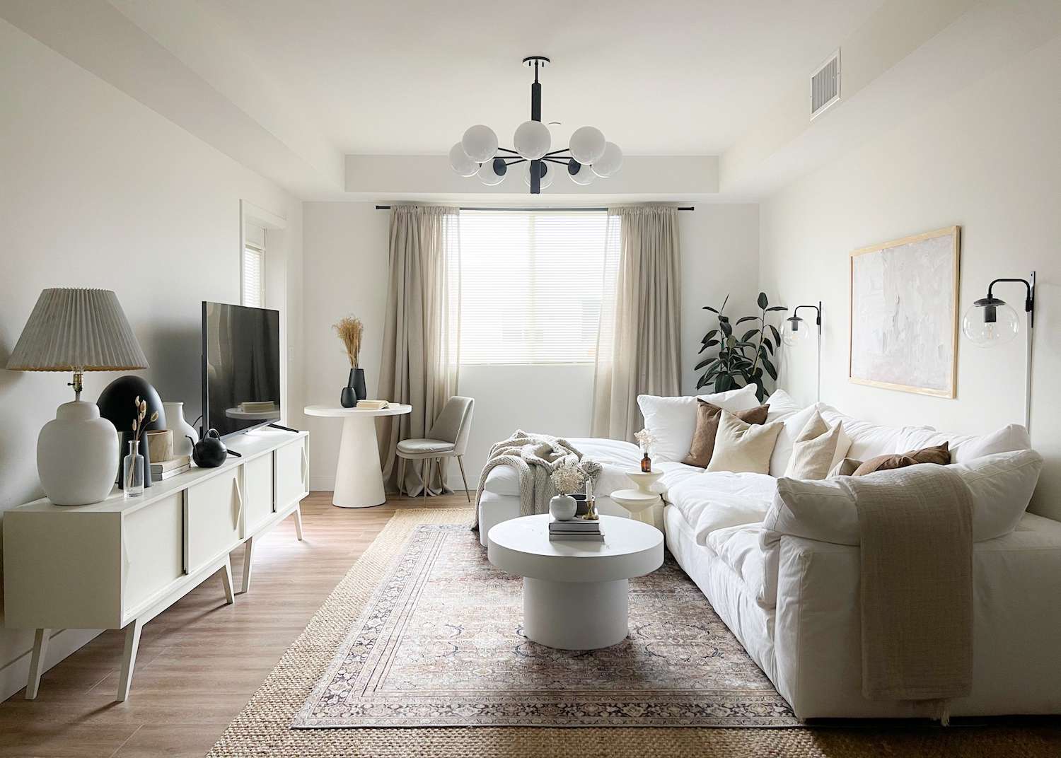 How to Style a Long Living Room: Layout and Decor Tips That Actually Work