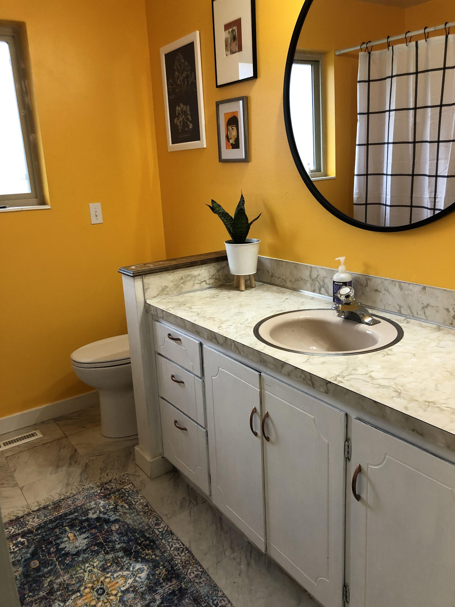 I painted our bathroom a gold yellow : r/InteriorDesign