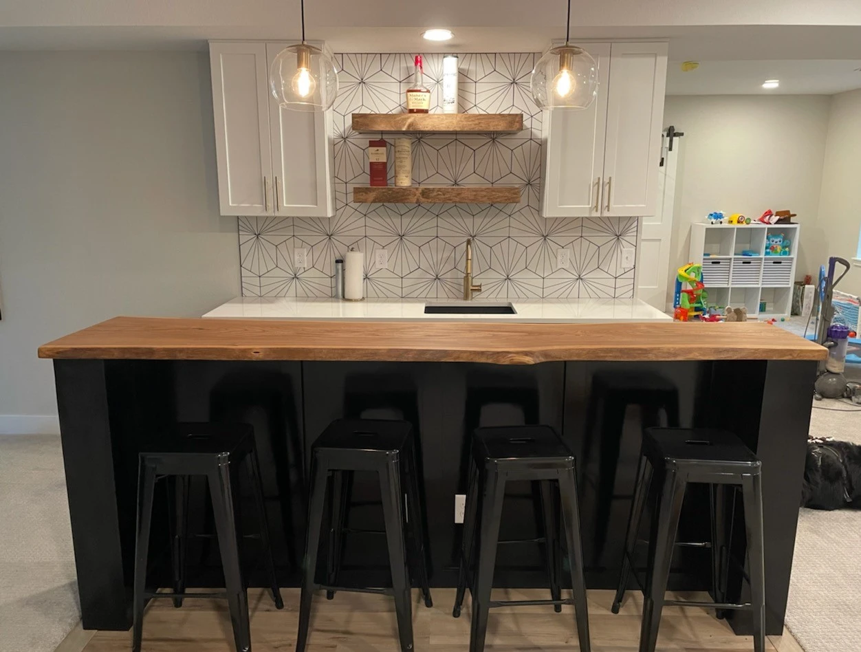 Live Edge Bars & Countertops - Colorado Wood & Metal