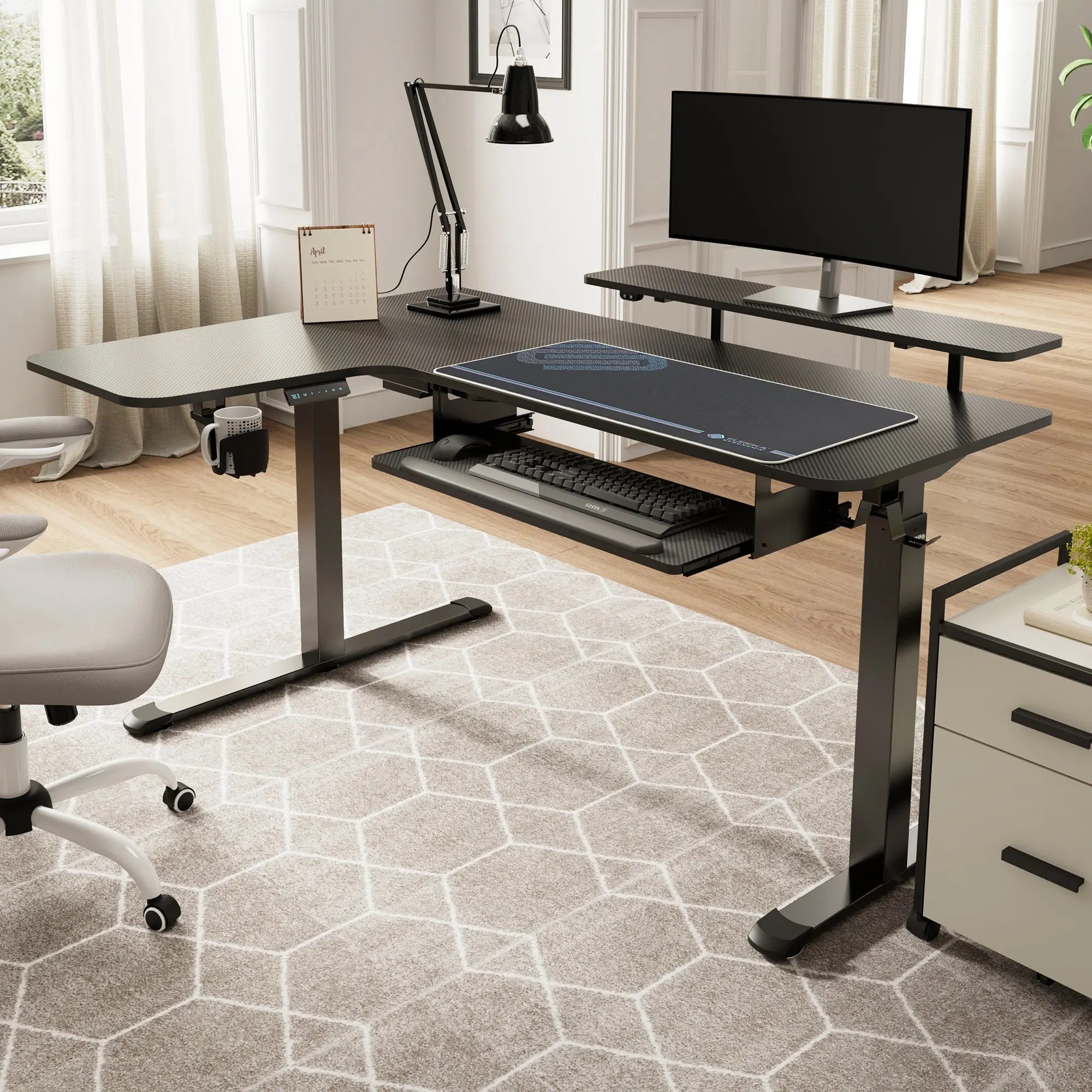 Minimalist Corner Desk Setup for a Productive Space | Eureka Ergonomic