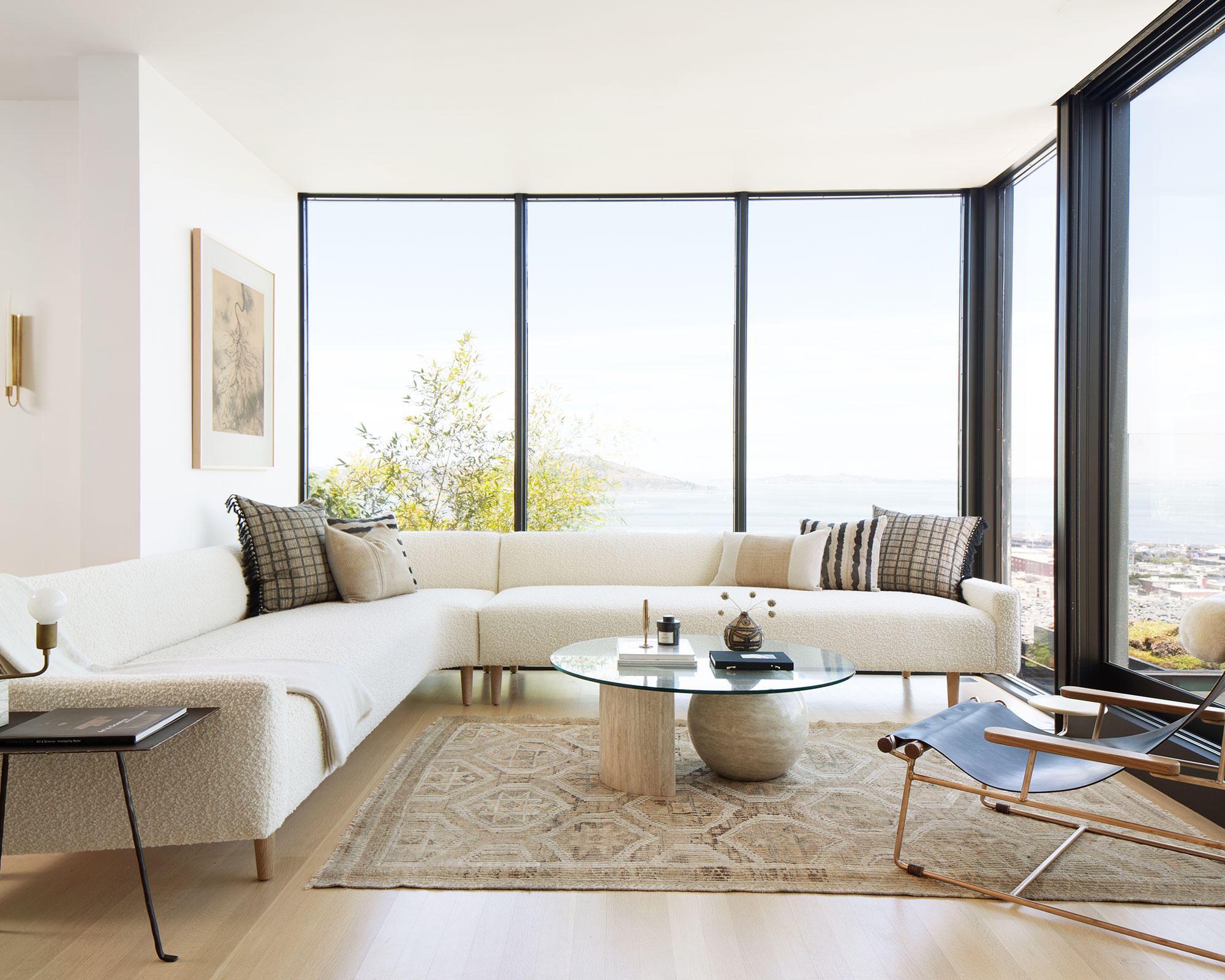 Minimalist living room ideas: 15 inspiring pared-back looks | Homes and Gardens
