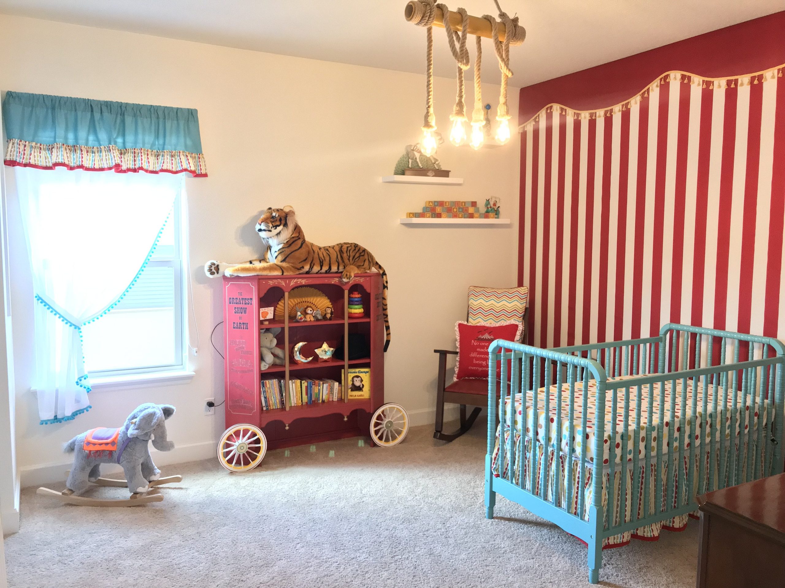Our Gender Neutral Circus Nursery Inspired By The Greatest Showman : r/BabyBumps