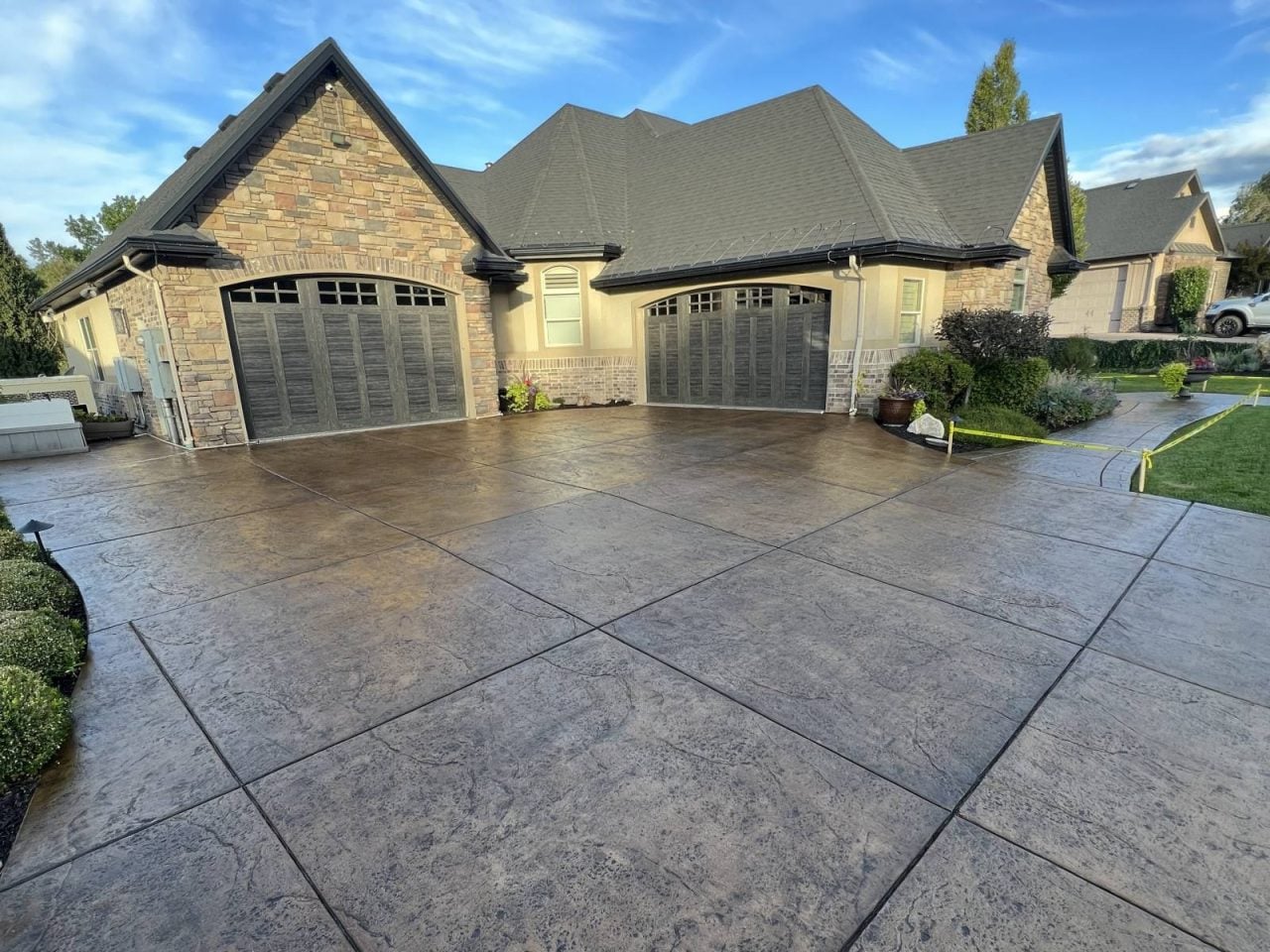 Stamped Concrete Driveways - Design Ideas & FAQs
