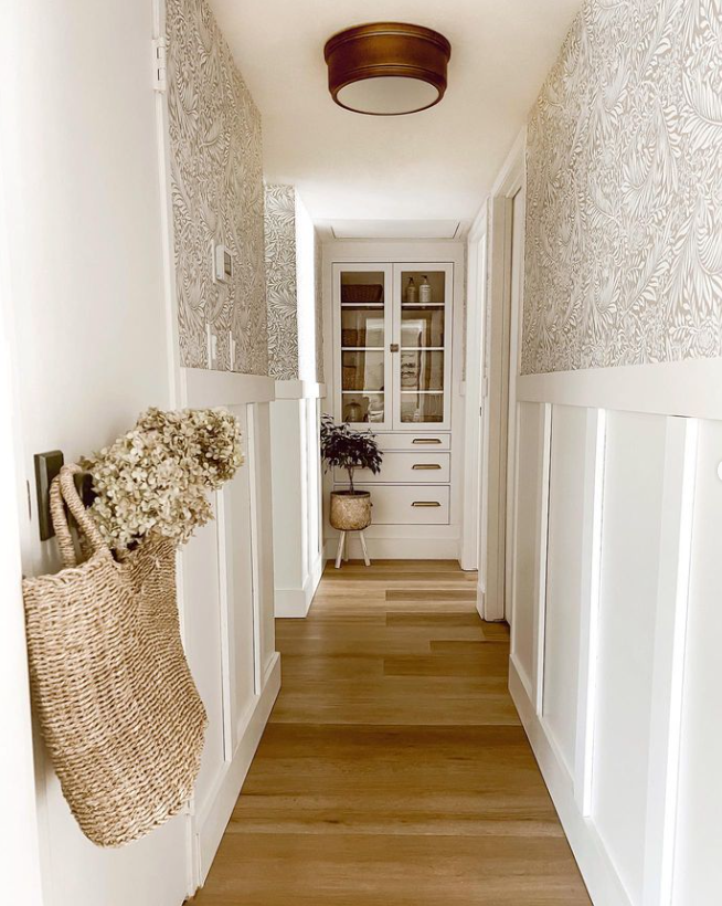 The best ways to decorate your long hallway - Decor Steals