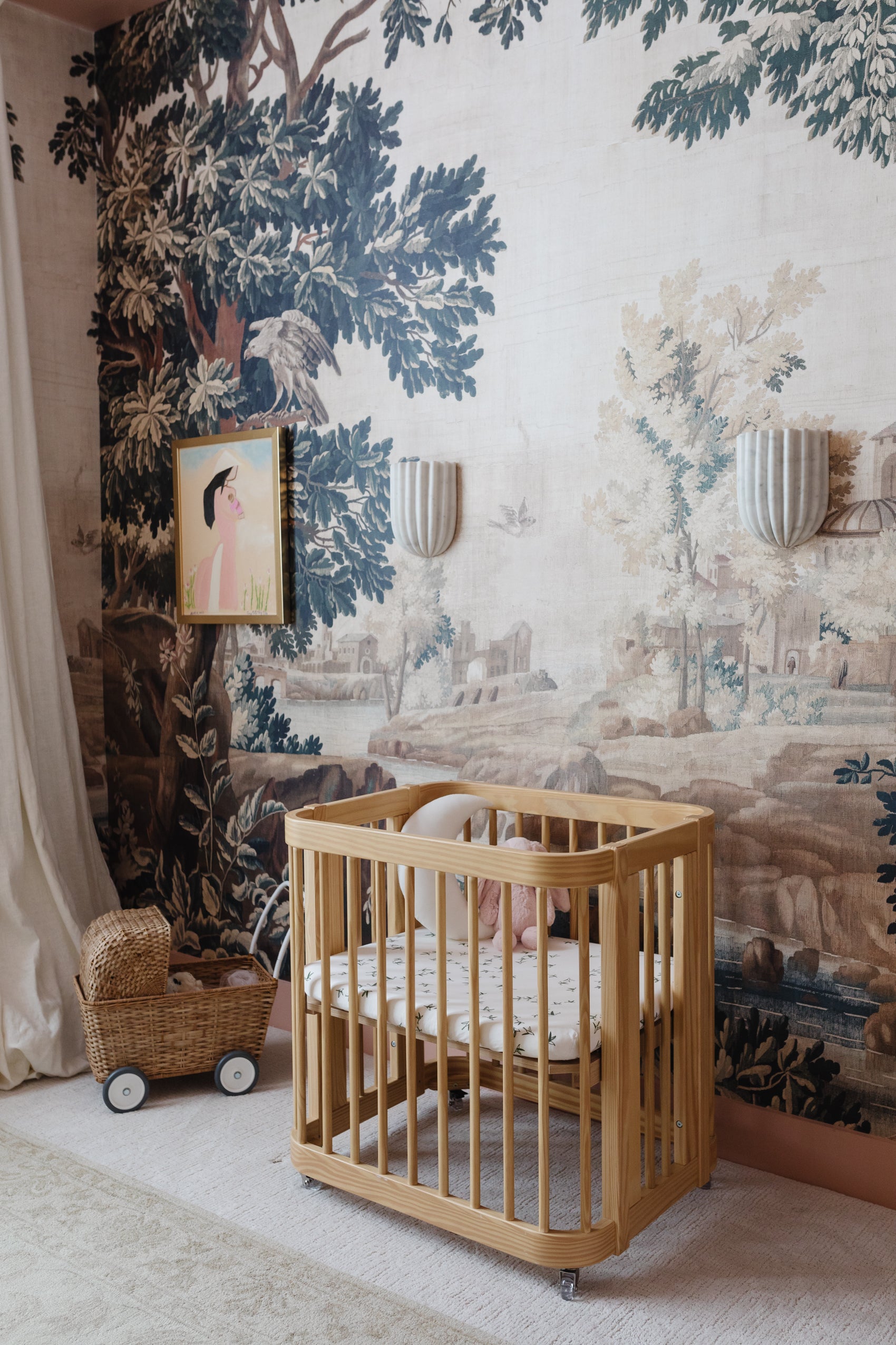This Nursery is a Maximalist, Whimsical Dream – Nestig