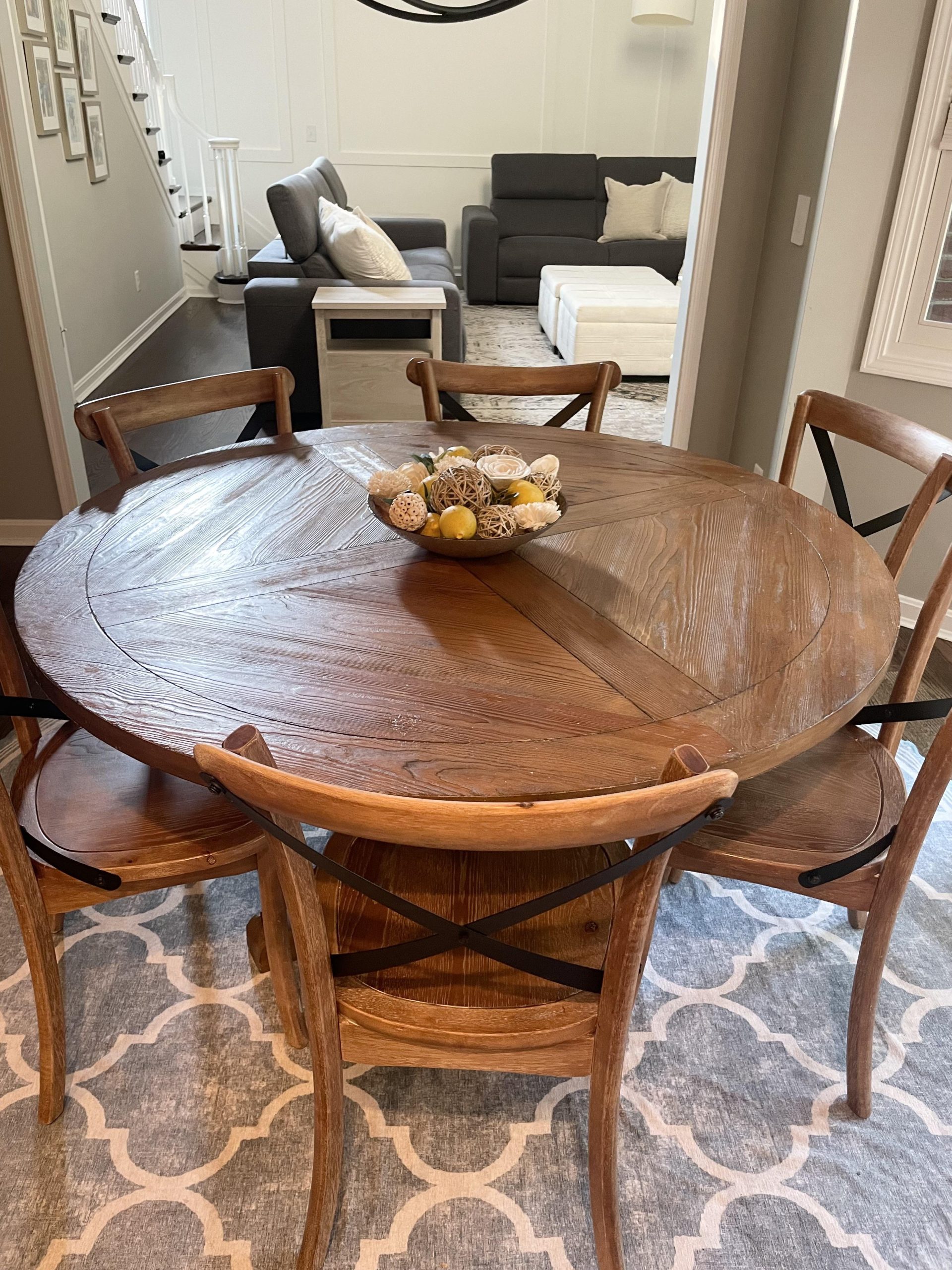 What would be a better centerpiece on this table? : r/interiordecorating