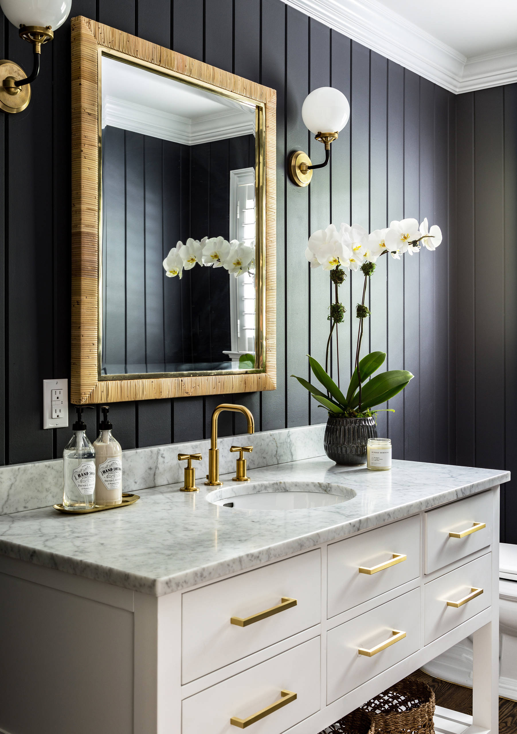 10 Tips to Style Your Powder Room for Holiday Guests | Houzz NZ